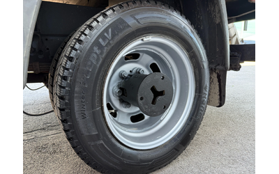 Iveco Daily Снегорин с Опесъчител 35 C 13 Категория "Б" - автомобили, коли, обяви за нови и употребявани 13