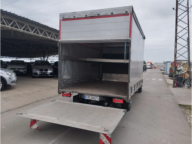 Iveco Daily 3.0 160кс. 4.2метра Щора Борд  Дистрониг Navi - автомобили, коли, обяви за нови и употребявани 8