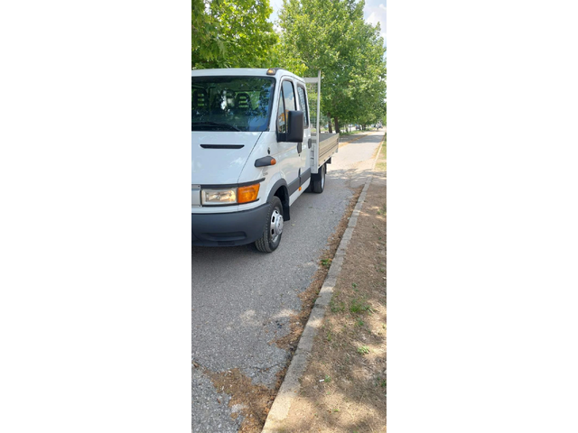 Iveco Daily 35C15 бордово - автомобили, коли, обяви за нови и употребявани 2