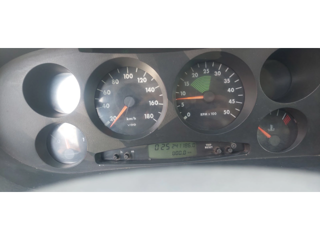 Iveco Daily 35C15 бордово - автомобили, коли, обяви за нови и употребявани 9