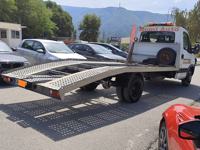 Iveco Daily 35C15* 3.0HPI* АВТОВОЗ* РЕПАТРАК* СПЕЦИАЛЕН* - автомобили, коли, обяви за нови и употребявани 3