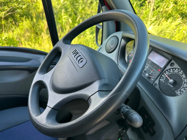 Iveco Daily 35c13 КЛИМАТИК!!! - автомобили, коли, обяви за нови и употребявани 12