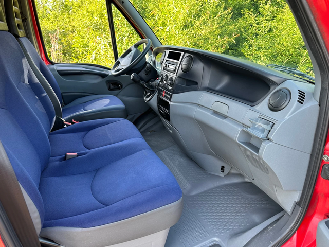 Iveco Daily 35c13 КЛИМАТИК!!! - автомобили, коли, обяви за нови и употребявани 9