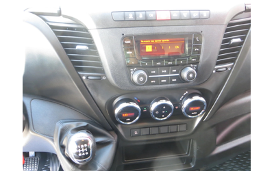 iveco-daily-35c16-3-0-furgon-s-padasht-bord - 5