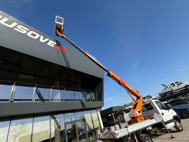 Iveco Daily 35C13 до 3.5т. Автовишка - автомобили, коли, обяви за нови и употребявани 2