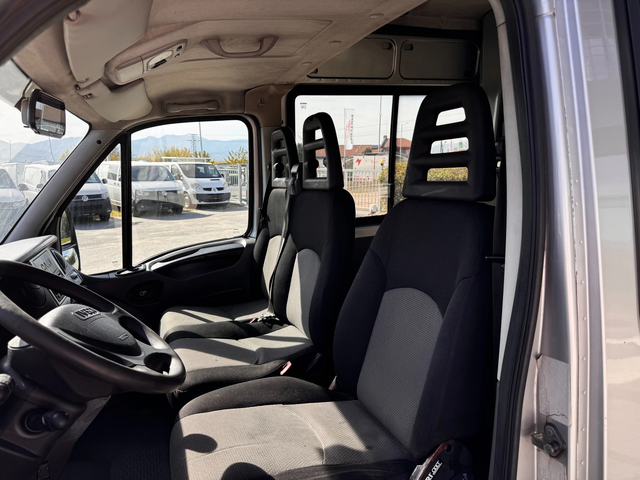 Iveco Daily 2.3HPI Товаропътнически 6-местен Клима - автомобили, коли, обяви за нови и употребявани 12