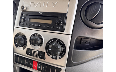 Iveco Daily 2.3HPI Товаропътнически 6-местен Клима - автомобили, коли, обяви за нови и употребявани 9