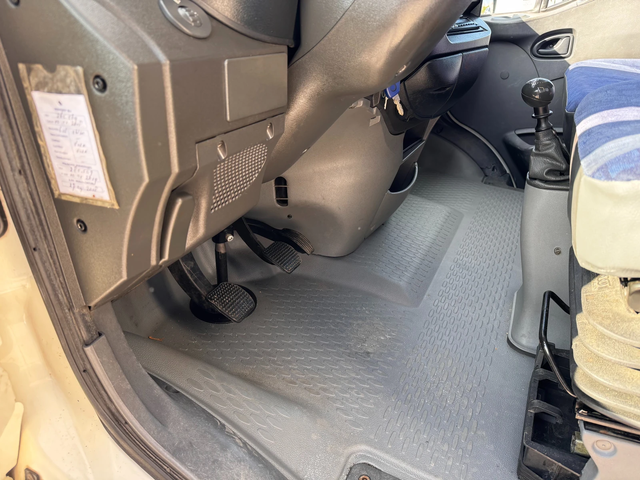 Iveco Daily 35C14 3.0HPI до 3, 5т. 4, 60м. - автомобили, коли, обяви за нови и употребявани 12