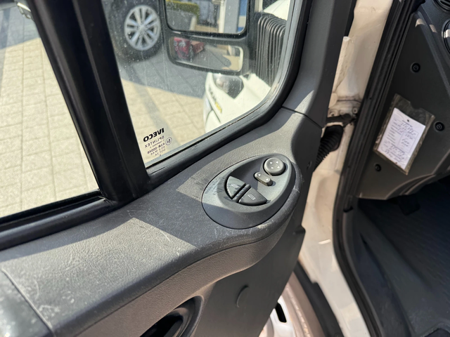 Iveco Daily 35C14 3.0HPI до 3, 5т. 4, 60м. - автомобили, коли, обяви за нови и употребявани 13