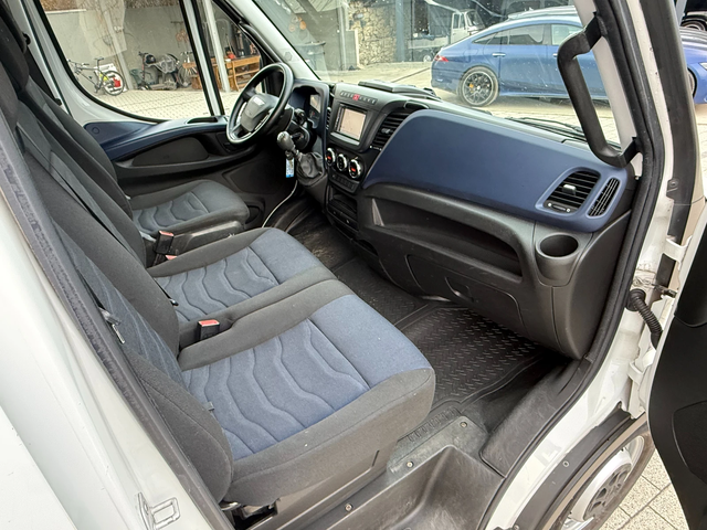 Iveco Daily 35S16 Хладилен + ток Климатроник Euro 6 - автомобили, коли, обяви за нови и употребявани 11