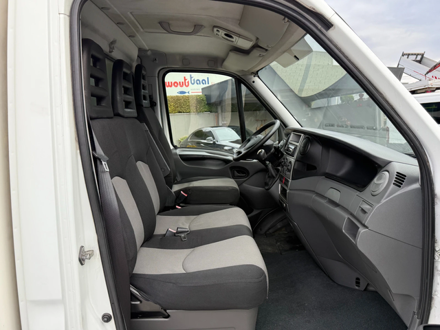 Iveco Daily 35S14 Хладилен + Клима 3.42м. - автомобили, коли, обяви за нови и употребявани 10