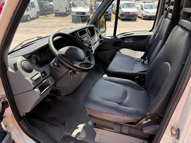 Iveco Daily 35C18 3.0HPI до 3.5т. - автомобили, коли, обяви за нови и употребявани 9