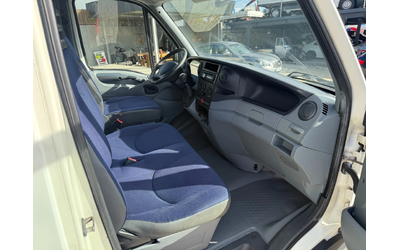 Iveco Daily 35C12 до 3.5т. 4.36м. - автомобили, коли, обяви за нови и употребявани 10