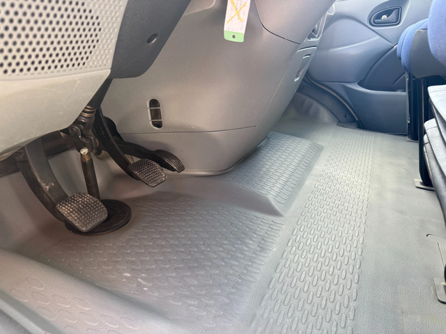 Iveco Daily 35C12 до 3.5т. 4.36м. - автомобили, коли, обяви за нови и употребявани 15