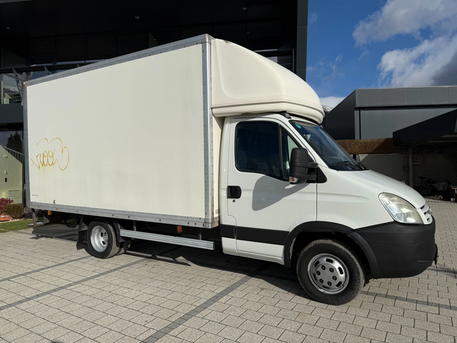 Iveco Daily 35C12 до 3.5т. 4.36м. - автомобили, коли, обяви за нови и употребявани 1