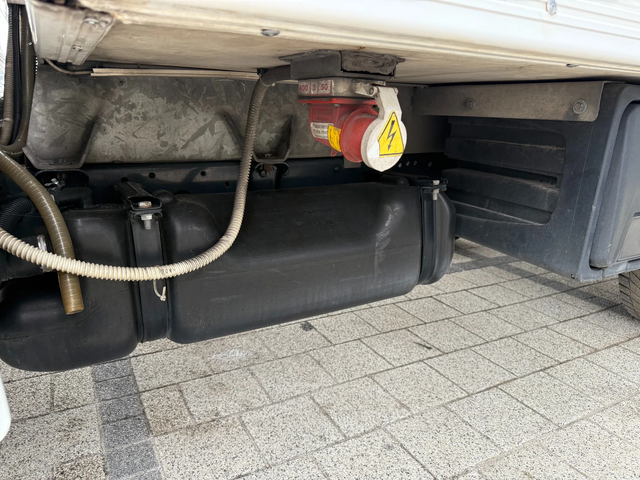 Iveco Daily 35C16 Хладилен до 3.5т. 3.55м. Клима Euro 6 - автомобили, коли, обяви за нови и употребявани 4