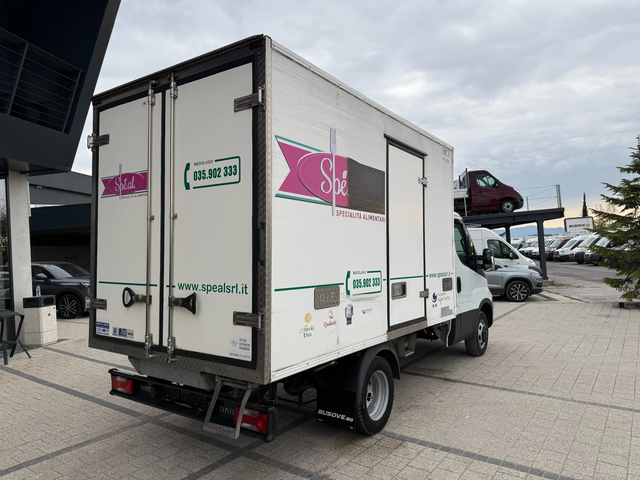 Iveco Daily 35C16 Хладилен до 3.5т. 3.55м. Клима Euro 6 - автомобили, коли, обяви за нови и употребявани 7