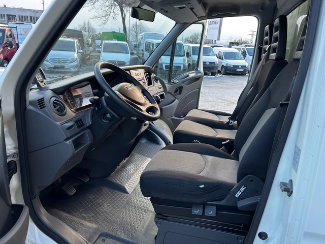 Iveco Daily 40C15 Хладилен 5.23м. Б+ Е категория - автомобили, коли, обяви за нови и употребявани 11