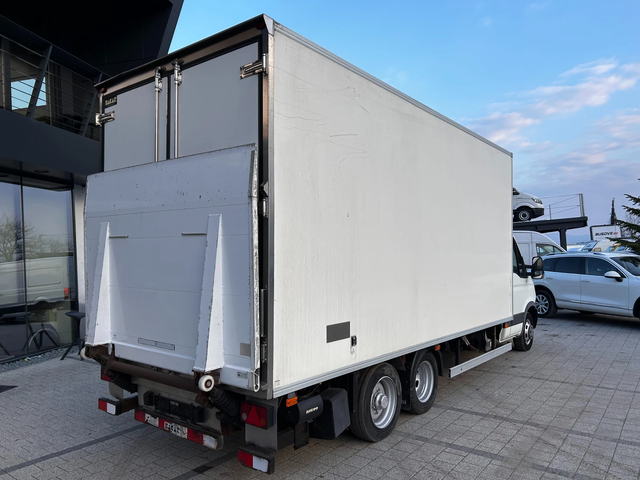 Iveco Daily 40C15 Хладилен 5.23м. Б+ Е категория - автомобили, коли, обяви за нови и употребявани 6