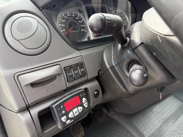 Iveco Daily 50C14 3.5т. 4.20м. Хладилен + Климатроник - автомобили, коли, обяви за нови и употребявани 15