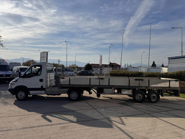 Iveco Daily 40C17 до 3.5т. 7.00м. Клима  - B+ E - автомобили, коли, обяви за нови и употребявани 3