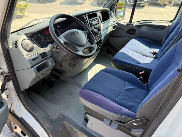 Iveco Daily 35C15 3.0HPI до 3.5т. 2-щори Климатроник - автомобили, коли, обяви за нови и употребявани 11