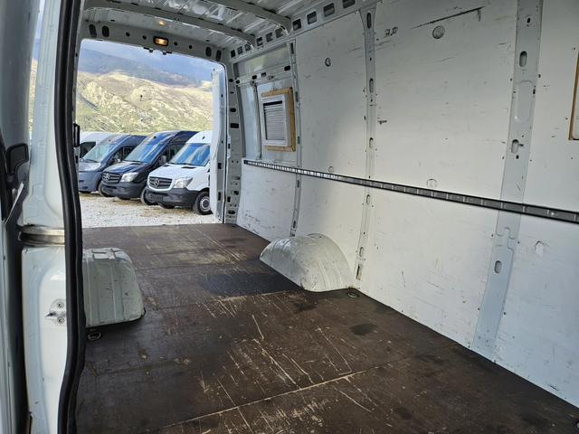 Iveco Daily 35c18 - автомобили, коли, обяви за нови и употребявани 13