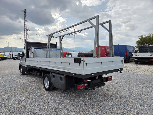 Iveco Daily 35c15, Климатик, До 3.5 тона, 4.90 метра - автомобили, коли, обяви за нови и употребявани 2