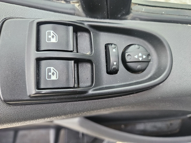 Iveco Daily 35s13 - автомобили, коли, обяви за нови и употребявани 10