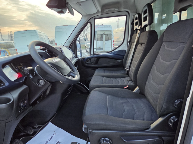 Iveco Daily 35-180, 3.0HPI, ХЛАДИЛЕН, Падащ Борд, Нави - автомобили, коли, обяви за нови и употребявани 8