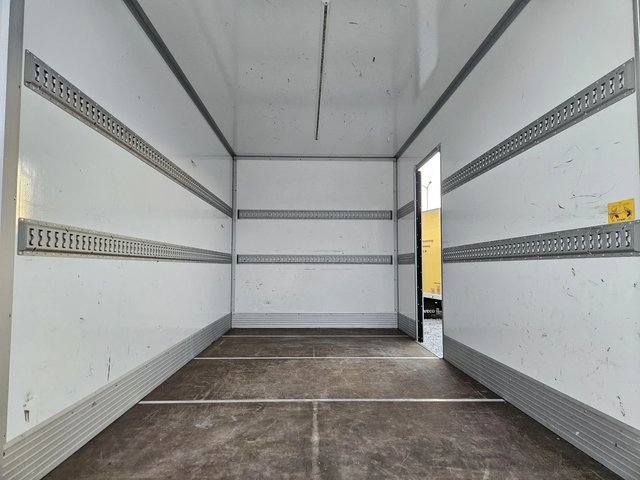 Iveco Daily 35-180, Клима, ЕВРО 6 - автомобили, коли, обяви за нови и употребявани 12