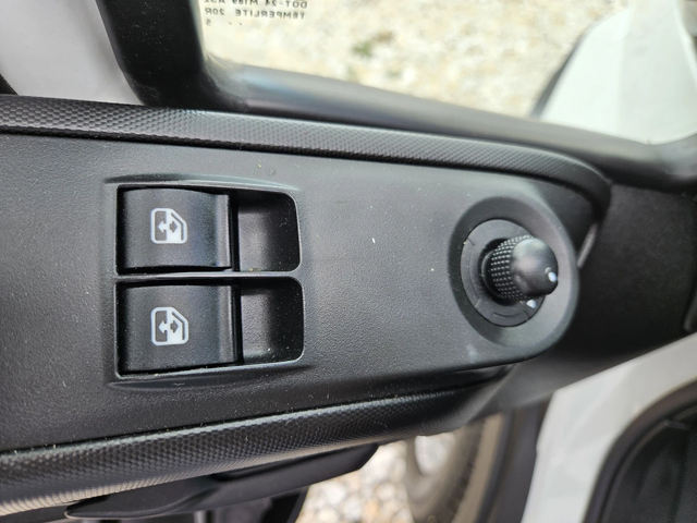 Iveco Daily 35 -150, Клима, Падащ борд - автомобили, коли, обяви за нови и употребявани 10