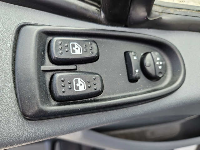 Iveco Daily ХЛАДИЛЕН - автомобили, коли, обяви за нови и употребявани 11