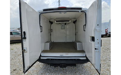 Iveco Daily ХЛАДИЛЕН - автомобили, коли, обяви за нови и употребявани 12