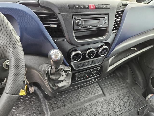 Iveco Daily 35-180 , Бордови, 6 местен - автомобили, коли, обяви за нови и употребявани 10