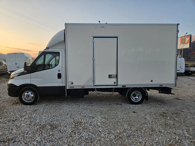 Iveco Daily 35-160, До 3.5 т. КЛИМА - автомобили, коли, обяви за нови и употребявани 1