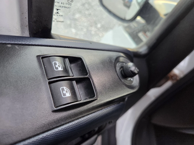 Iveco Daily 35s18, Хладилен, 4.20 метра, Автоматик, Климатик, - автомобили, коли, обяви за нови и употребявани 12