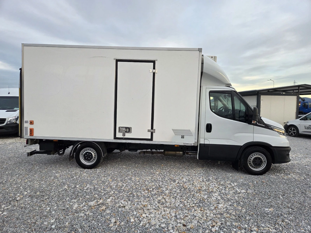 Iveco Daily 35s18, Хладилен, 4.20 метра, Автоматик, Климатик, - автомобили, коли, обяви за нови и употребявани 5