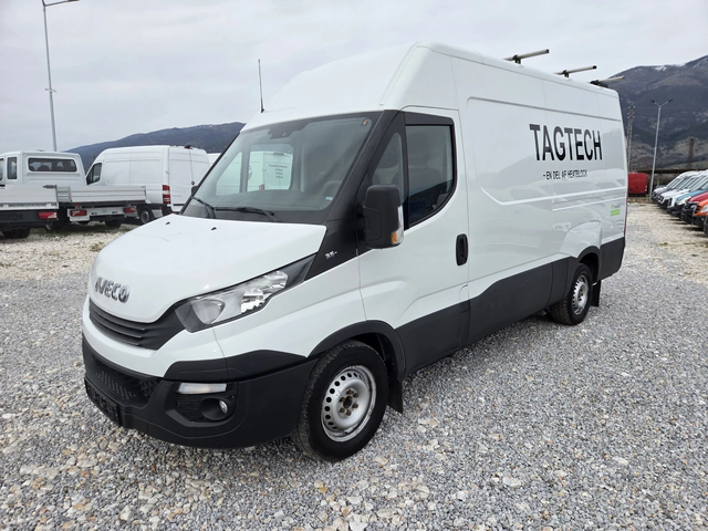 Iveco Daily 35s16, Автоматик, Климатик - автомобили, коли, обяви за нови и употребявани 0