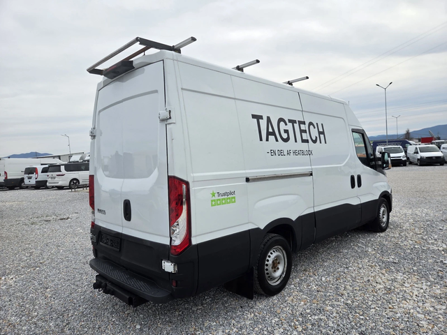 Iveco Daily 35s16, Автоматик, Климатик - автомобили, коли, обяви за нови и употребявани 3