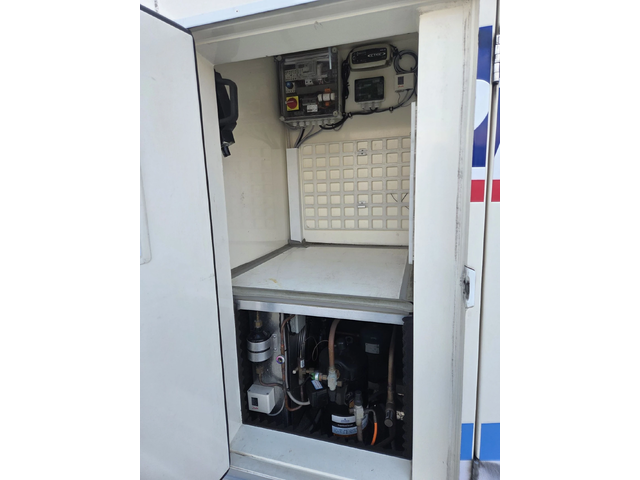 Iveco Daily 35-130, СЛАДОЛЕДАДЖИКА, -40 - автомобили, коли, обяви за нови и употребявани 12