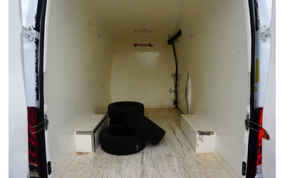 Iveco Daily 35S14 ТЕРМОИЗОЛИРАН - автомобили, коли, обяви за нови и употребявани 14