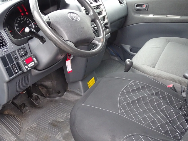 Iveco Daily TOYOTA HIACE  * * * ХЛАДИЛЕН* * * 4х4 - автомобили, коли, обяви за нови и употребявани 10