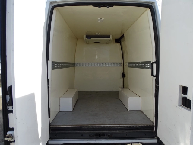 Iveco Daily 35S17 3.0HPI  ХЛАДИЛЕН* КЛИМАТИК - автомобили, коли, обяви за нови и употребявани 9