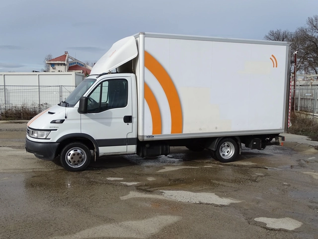 Iveco Daily 35C14 3.0HPI  КАТ. * Б*  * * * КЛИМАТИК * * ШЕРКОМ - автомобили, коли, обяви за нови и употребявани 3