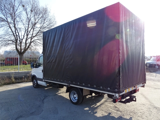 Iveco Daily 35C12  * КЛИМАТИК* - автомобили, коли, обяви за нови и употребявани 3
