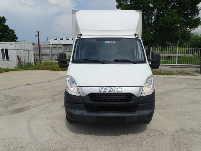 Iveco Daily 35S17 3.0HPI* * * Климатроник* * *  КАТ. * Б* 3, 5 - автомобили, коли, обяви за нови и употребявани 1