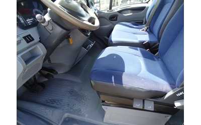 Iveco Daily 35C12   КАТ. * Б* 7-места - автомобили, коли, обяви за нови и употребявани 6