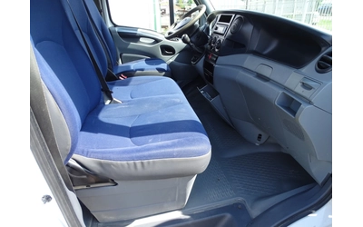 Iveco Daily 35C12   КАТ. * Б* 7-места - автомобили, коли, обяви за нови и употребявани 7