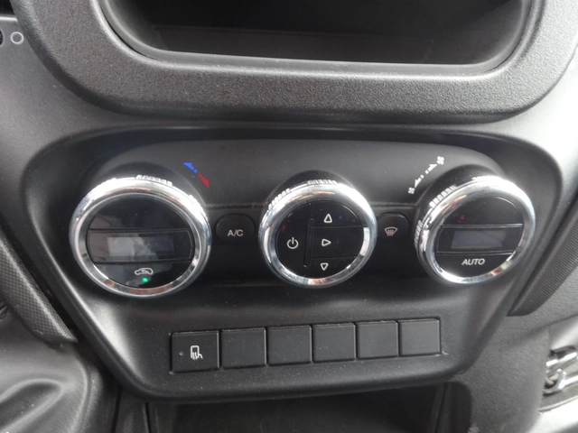 Iveco Daily 35S17 3.0HPI* КЛИМАТИК*  КАТ. * Б* 3, 5т. - автомобили, коли, обяви за нови и употребявани 14